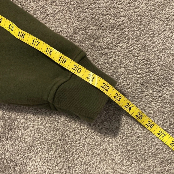 IZOD Green Crew Neck Sweatshirt M - Picture 16 of 16